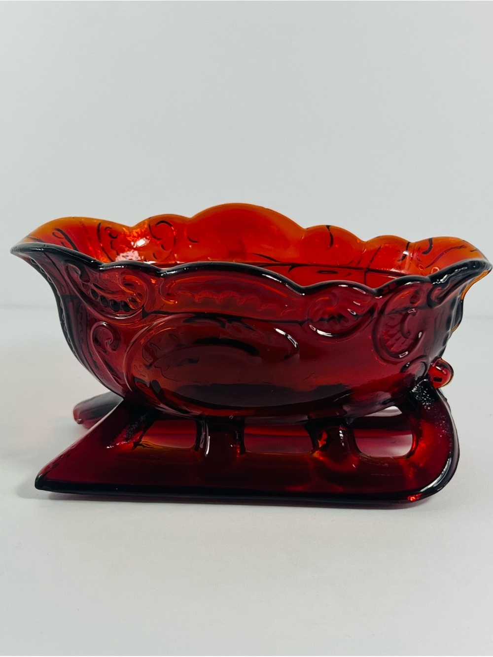 Westmoreland Deep Ruby Red Scalloped Glass Bowl